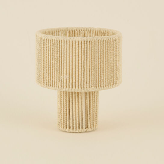 Karaca Home Fimi Masa Lambası 15,5 x 15,5 x 18 cm