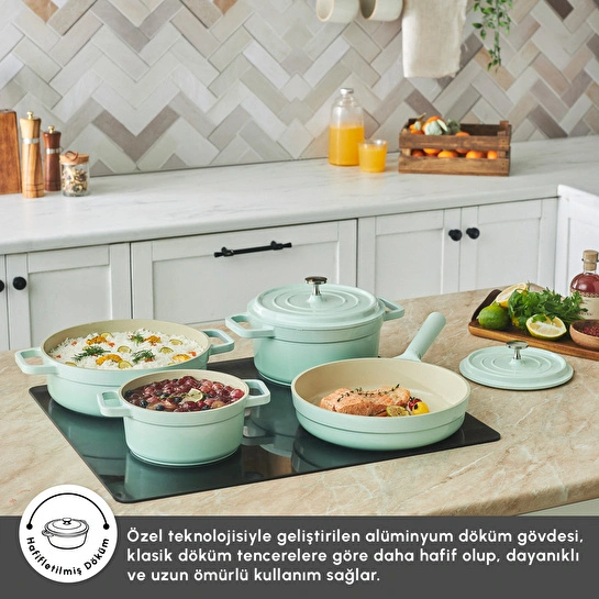 Karaca Swiss Crystal Neocast 7 Parça Döküm Tencere ve Tava Seti Yeşil