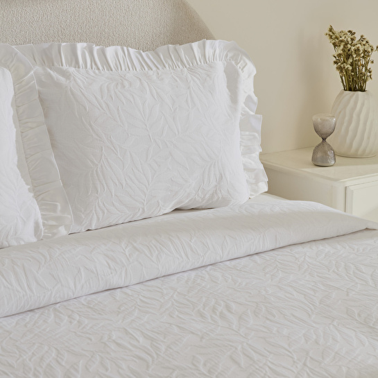 Karaca Home Branley Fırfırlı Çift Kişilik Yatak Örtüsü Takımı Beyaz