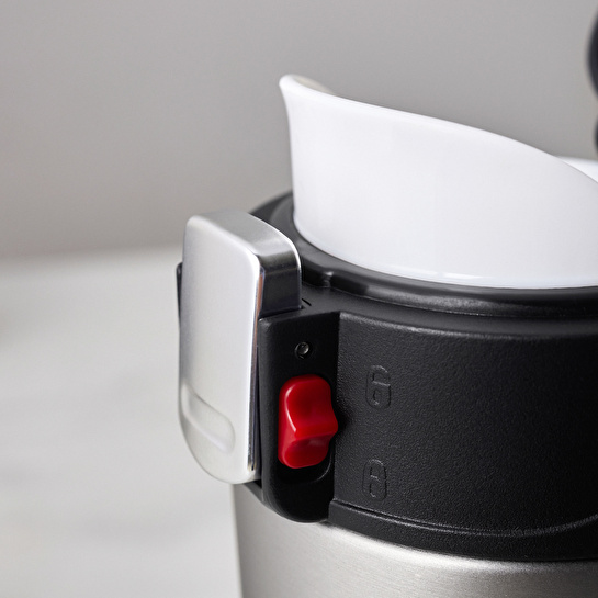 Karaca x Beşiktaş Çelik Sızdırmaz Termos Kutulu 450 ml