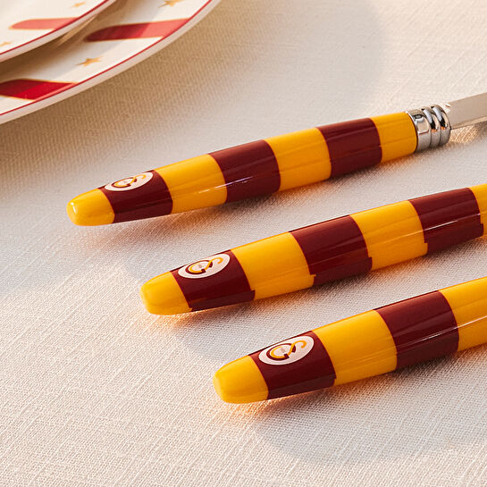 Karaca x Galatasaray 18 Parça 6 Kişilik Çatal Kaşık Bıçak Takımı
