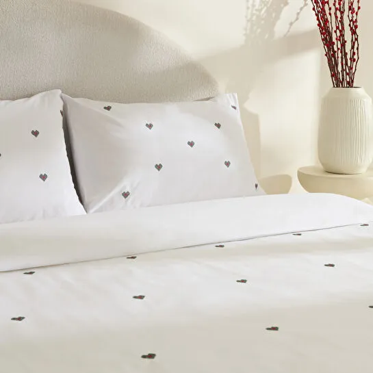 Karaca Home Amour Mio %100 Pamuk Çift Kişilik Nakışlı Nevresim Takımı Beyaz