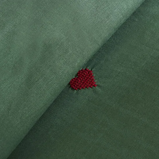 Karaca Home Amour Mio %100 Pamuk Çift Kişilik Nakışlı Nevresim Takımı Koyu Yeşil