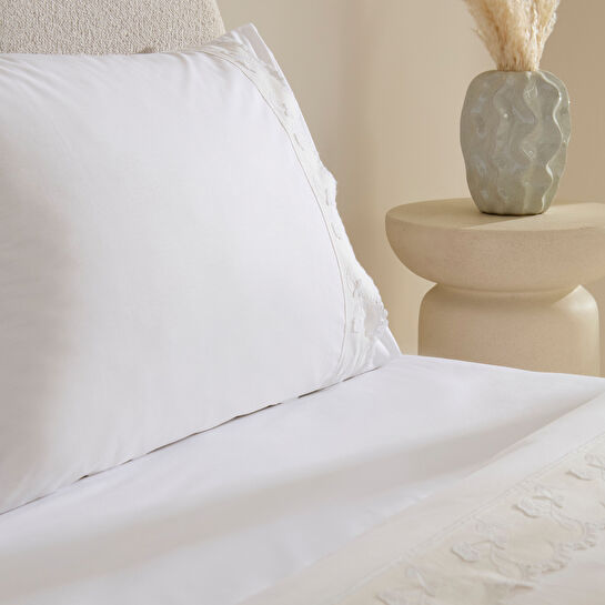 Karaca Home Delvyn %100 Pamuk Çift Kişilik Nevresim Takımı Beyaz