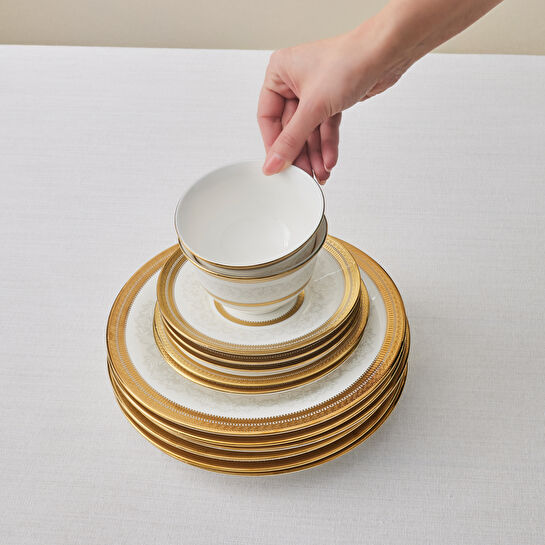 Karaca Royal Bone Charlotte 32 Parça 6 Kişilik Kahvaltı Takımı Gold