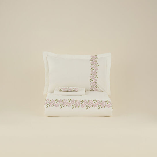 Karaca Home Rosven Nakışlı Çift Kişilik Nevresım Takımı Beyaz