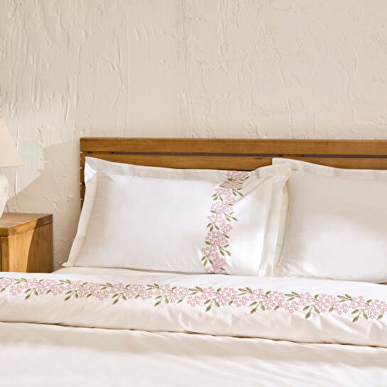 Karaca Home Rosven Nakışlı Çift Kişilik Nevresım Takımı Beyaz