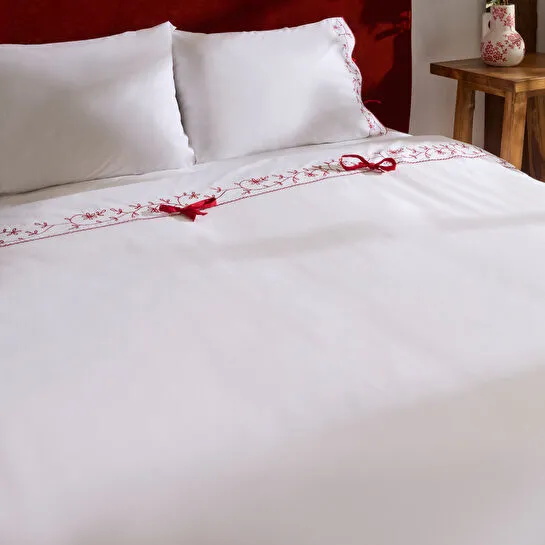 Karaca Home Calia %100 Pamuk Nakışlı Çift Kişilik Nevresim Takımı Beyaz