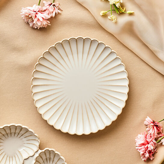 Karaca Daisy Pasta Tabağı 20,5 cm