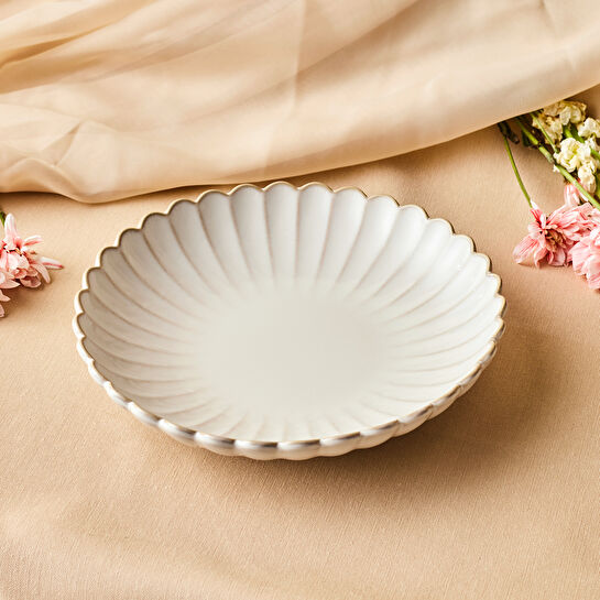 Karaca Daisy Çukur Tabak 22 cm