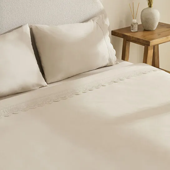 Karaca Home Berry Haven Çift Kişilik Nevresım Takımı Kırmızı