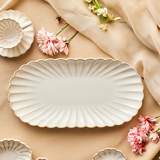 Karaca Daisy Kayık Tabak 31 cm