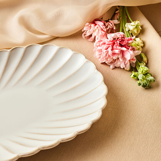 Karaca Daisy Kayık Tabak 31 cm