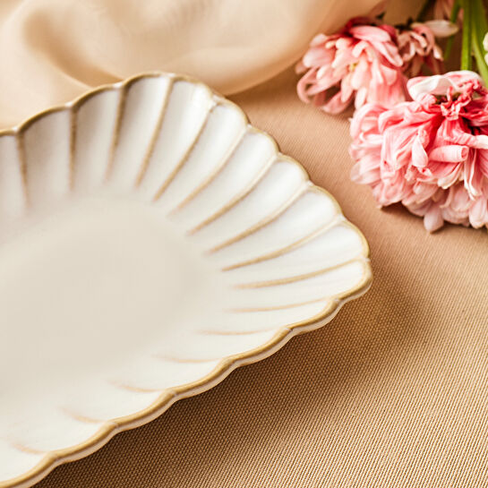 Karaca Daisy Kayık Tabak 30,5 cm