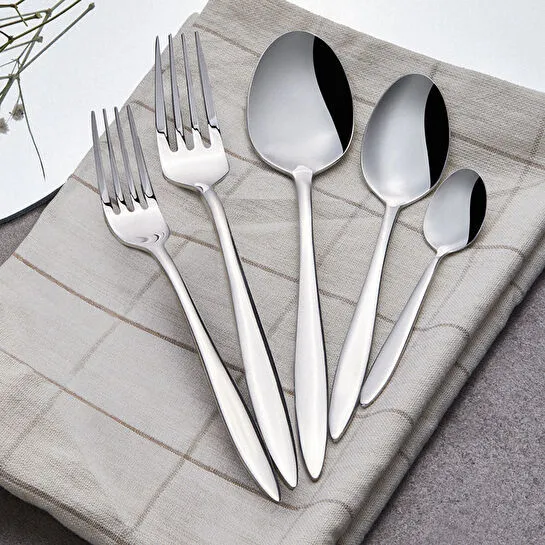 Karaca Elegance Kai 60 Parça 12 Kişilik Çatal Kaşık Seti Platin