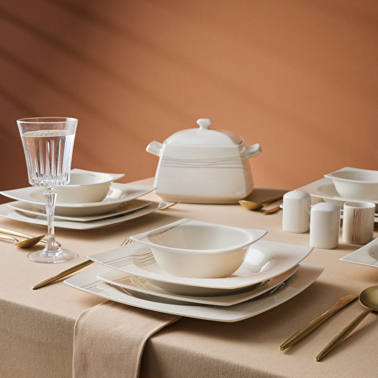 Karaca Square Bone X5 60 Parça 12 Kişilik Kare Yemek Takımı Gold