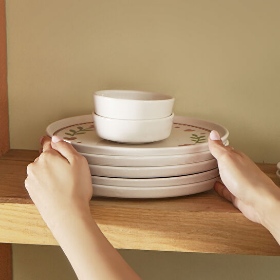 İstanbul Porselen Bellis 32 Parça 6 Kişilik Kahvaltı Takımı