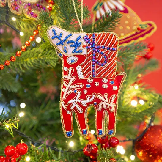 BM MAMMA MIA KUMAŞ REN GEYİĞİ