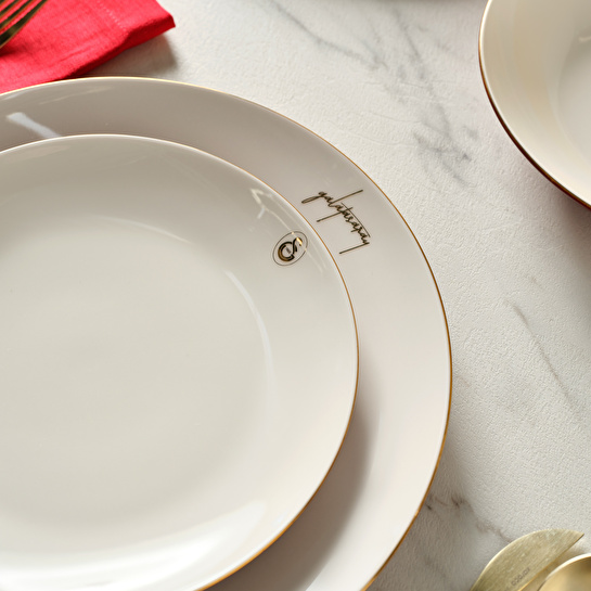 Karaca x Galatasaray Elegance Bone Gold 53 Parça Yemek Takımı