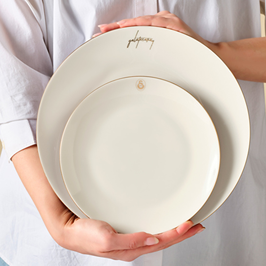 Karaca x Galatasaray Elegance Bone Gold 53 Parça Yemek Takımı