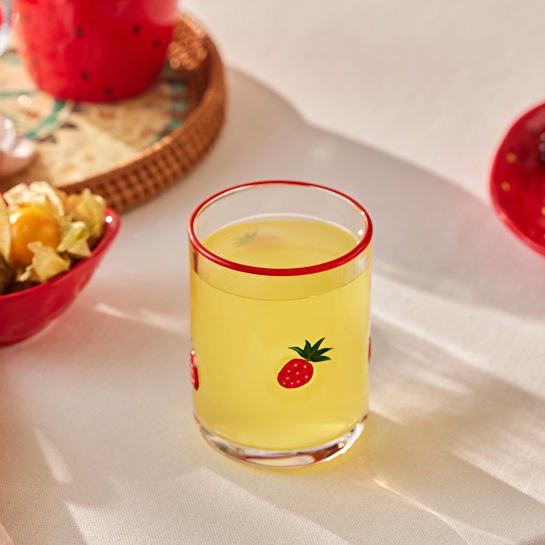 Karaca Strawberry Meşrubat Bardağı 420 ml Kırmızı
