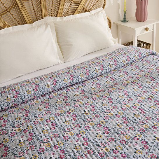 Karaca Home Pablo Çift Kişilik Yatak Örtüsü Multicolor