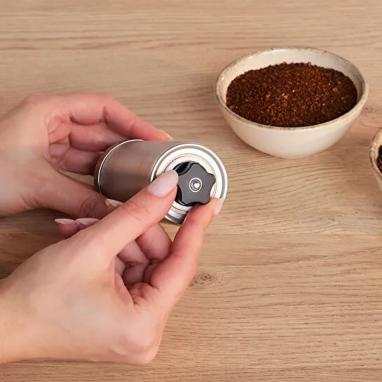 Karaca Brew Master Manuel Kahve Öğütücü