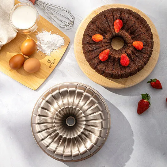 Emsan Golden Special Döküm Kek Kalıbı 25 cm