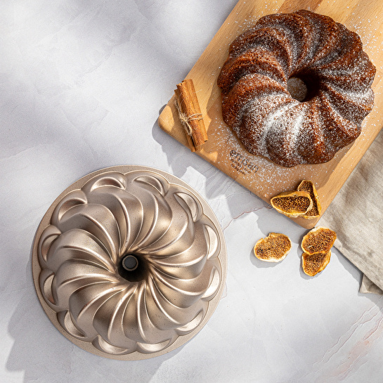 Emsan Golden Flora Döküm Kek Kalıbı 25 cm