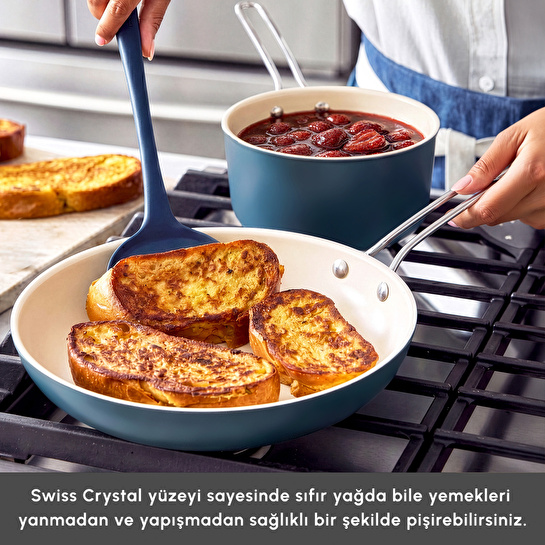 Karaca x Refika Swiss Crystal 9 Parça Tencere ve Tava Seti Navy Blue
