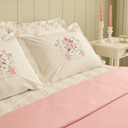 Karaca Home Beloria Nish Set Çift Kişilik Pike Takımı Multicolour