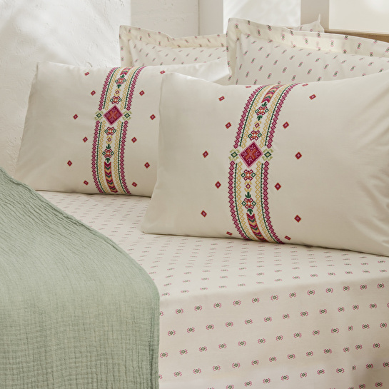 Karaca Home Elvra %100 Pamuk Nish Set Çift Kişilik Pike Takımı Multicolour