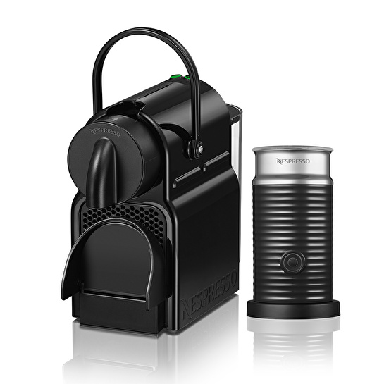 Nespresso Inissia Kahve Makinesi ve Süt Köpürtücü Siyah