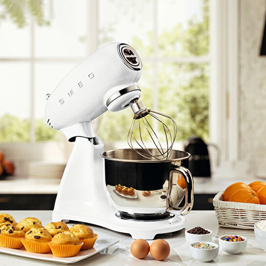 Smeg Hamur Karıştırma Makinesi Beyaz SMF03WHEU