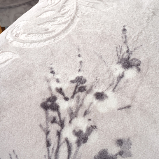 Karaca Home Sakura Gri Çift Kişilik Embosy Battaniye
