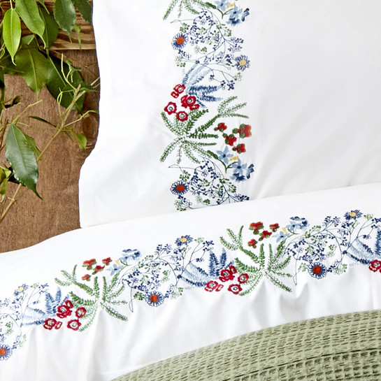 Karaca Home Verde Yeşil Nakışlı Nevresim ve Pike Takımı