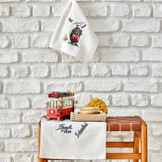  Karaca Home Beyoğlu Bej %100 Pamuk Nakışlı 3 Parça Havlu Seti 30x50 cm
