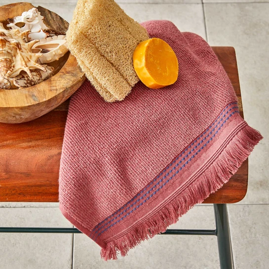 Karaca Home Softy %100 Pamuk Aplikeli Yüz Havlusu 50x90 cm Kırmızı 