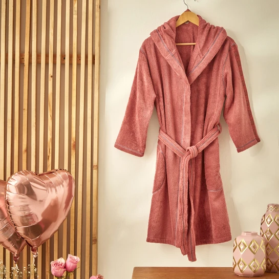 Karaca Home Softy Kırmızı %100 Pamuk Nakışlı Bornoz S/M