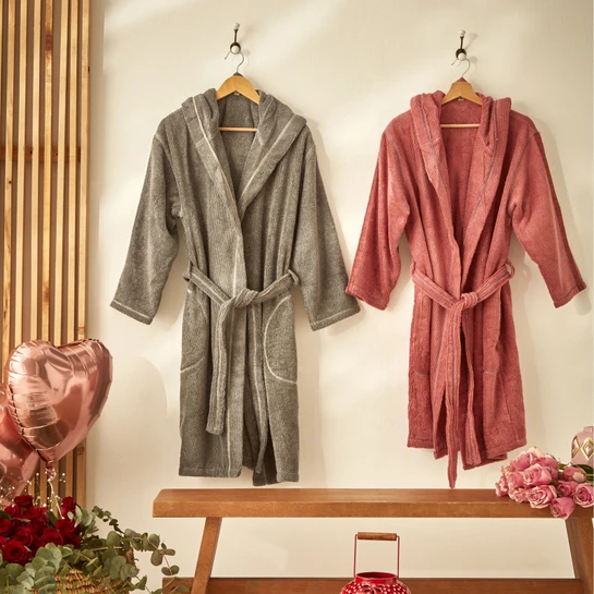 Karaca Home Softy Kırmızı %100 Pamuk Nakışlı Bornoz S/M