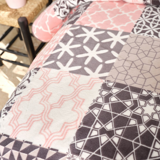 Karaca Home Calve Pembe Çift Kişilik İspanyol Battaniye