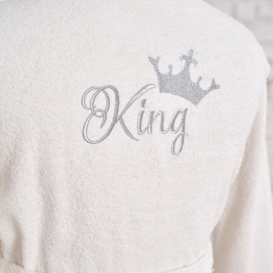 Karaca Home King Nakışlı OffWhite %100 Pamuk Erkek Bornoz L/XL