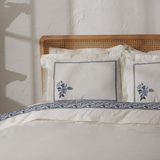 Karaca Home Lima %100 Pamuk Çift Kişilik Nakışlı Nevresim Takımı Beyaz