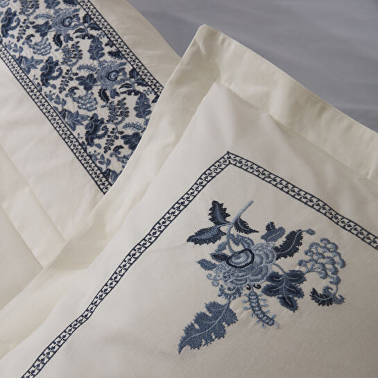 Karaca Home Lima %100 Pamuk Çift Kişilik Nakışlı Nevresim Takımı Beyaz