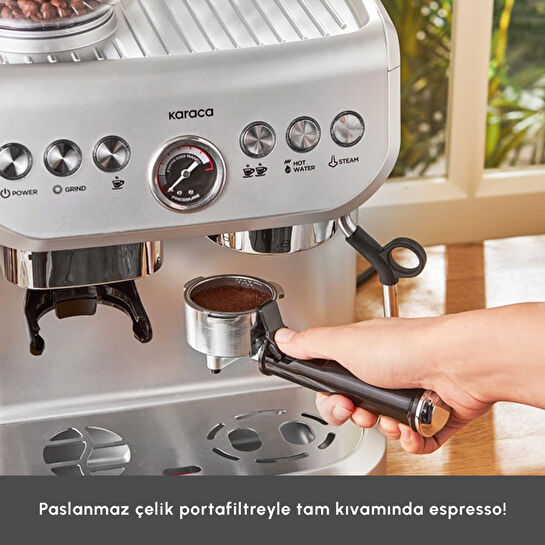 Karaca Coffee Art Barista Kahve Öğütücülü, Süt Köpürtücülü, 15 Bar Basınçlı Espresso, Latte, Cappuccino, Americano Makinesi Silver 2L 1450W