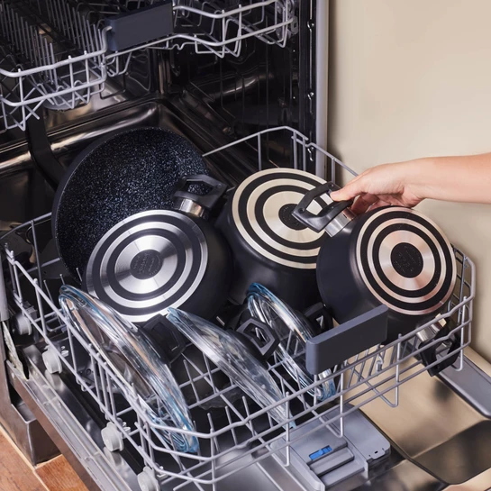 Karaca Biogranit Power New 8 Parça Tencere Seti Siyah