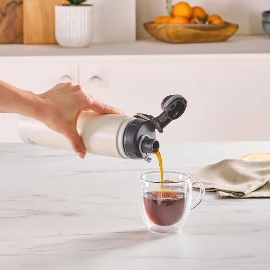 Karaca Thermosteel Earth Çelik Sızdırmaz Termos Bej 680 ml