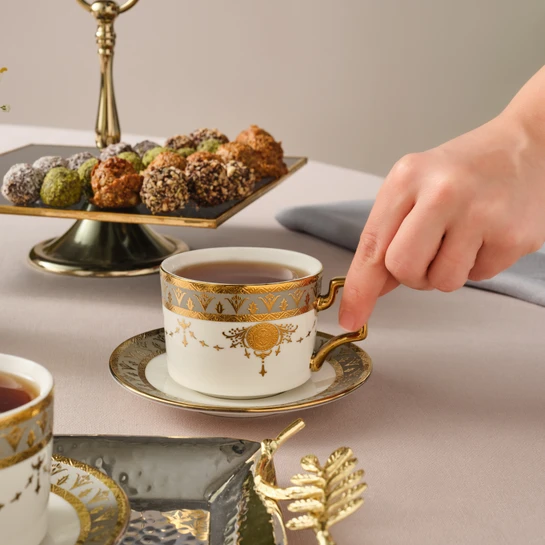 Karaca Tuğra 2 Kişilik Çay Fincan Takımı