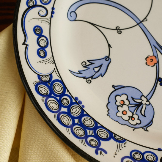 Karaca x Ömür Akkor İznik Hatai Servis Tabağı 26 cm