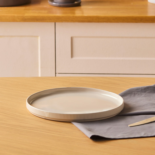 Karaca Massimo Pasta Tabağı 20 cm Krem